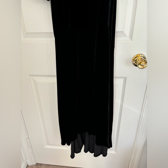 GANNI Silk Velvet Warp Dress in Black - Picture 7 of 16